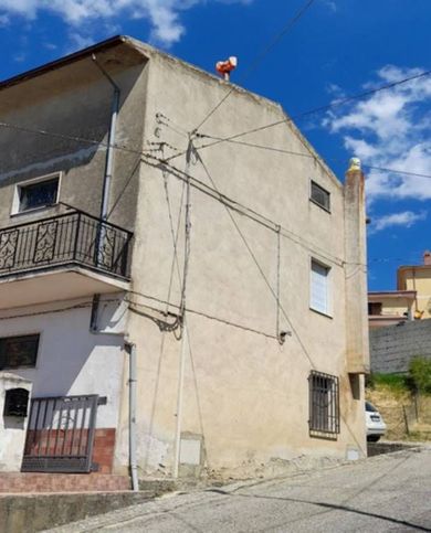 Appartamento in residenziale in Via Gennaro Cassiani 3