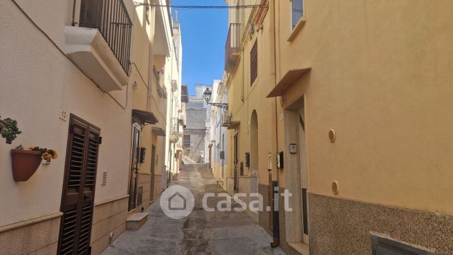 Casa indipendente in residenziale in Via Montesanto