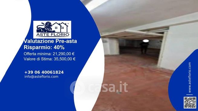 Box/posto auto in residenziale in Via Fratte