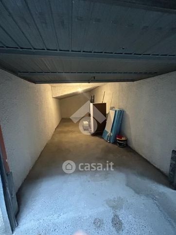 Box/posto auto in residenziale in Via V. Gioberti 7