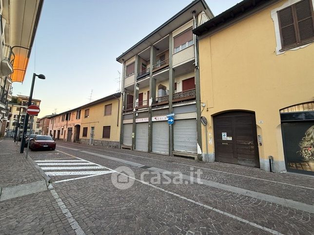 Ufficio in commerciale in Via Eugenio Villoresi 29