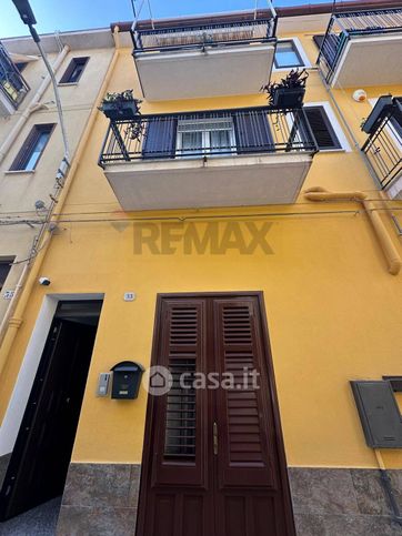Appartamento in residenziale in Via Taranto 33