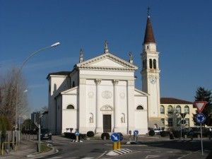 Ufficio in commerciale in Via Cristoforo Colombo