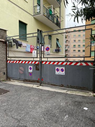 Garage/posto auto in residenziale in Via Manfredo Fanti 21