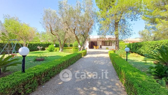 Villa in residenziale in termitone