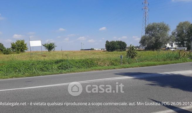 Terreno agricolo in commerciale in Via Venera