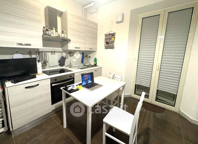Appartamento in residenziale in Via Montebello