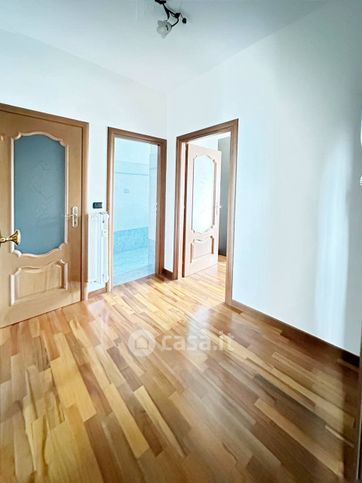 Appartamento in residenziale in Strada Basse del Lingotto 11