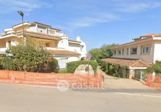 Appartamento in residenziale in Via Porto Rotondo 13