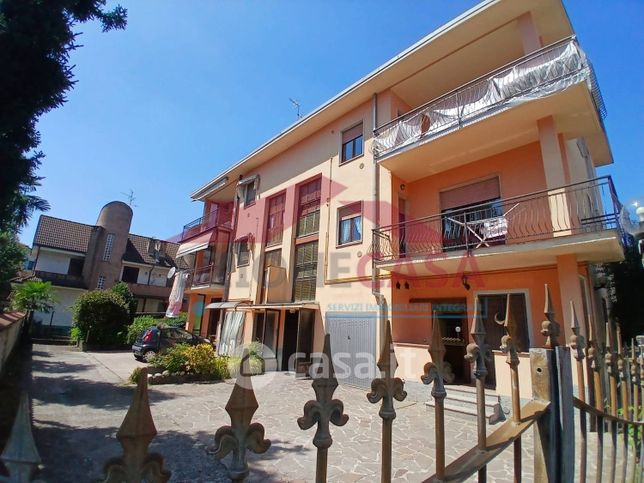 Appartamento in residenziale in Via Monte Nero