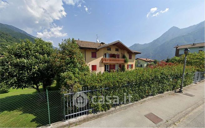 Terreno agricolo in commerciale in 