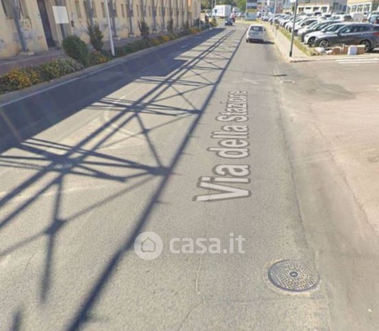 Ufficio in commerciale in Via della Stazione