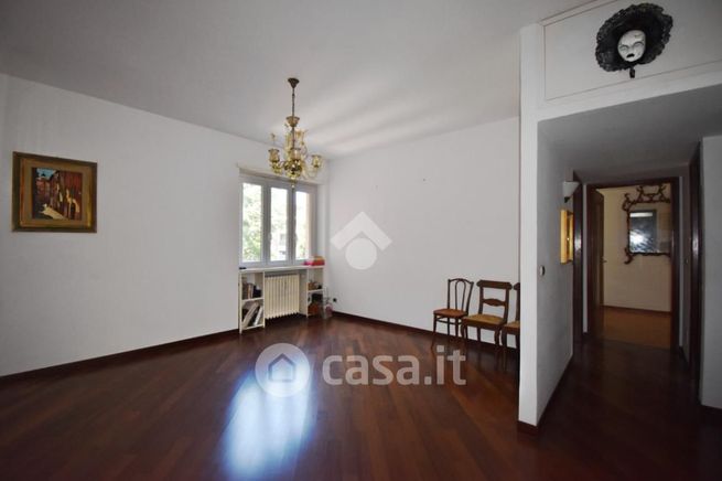 Appartamento in residenziale in Via Lorenzo Garda 6