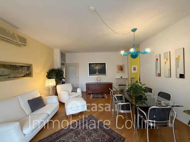 Appartamento in residenziale in Via Caterina Percoto 7