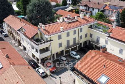 Casa indipendente in residenziale in Via Dante Alighieri 4