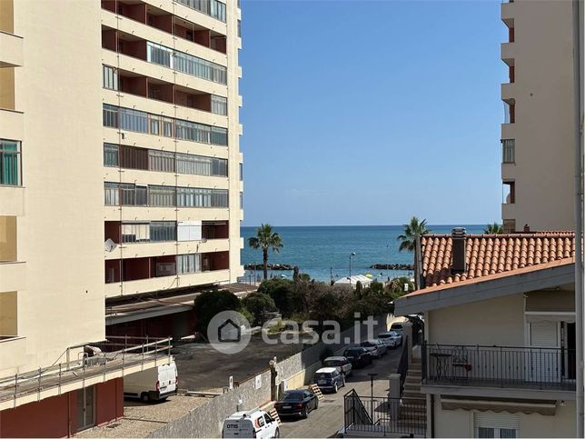 Appartamento in residenziale in Via Leopardi 23 -1