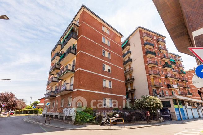 Ufficio in commerciale in Via Giuseppe Garibaldi 52