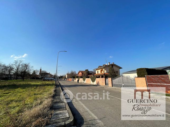 Terreno agricolo in commerciale in Via Bagni 23