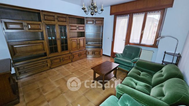 Appartamento in residenziale in Via Graonet 22