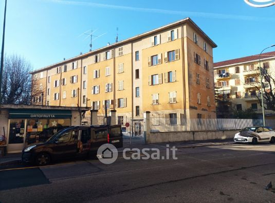 Appartamento in residenziale in Via Giacomo Dina 57