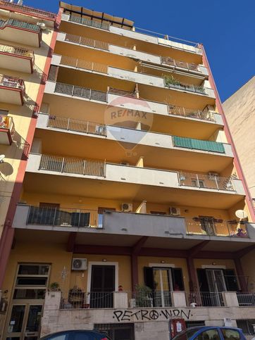 Appartamento in residenziale in Via Giovanni Bonanno 35