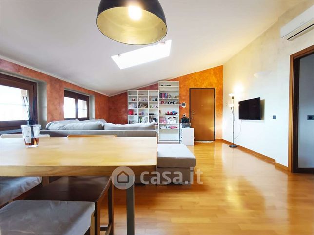Appartamento in residenziale in Via Papa Giovanni XXIII 27