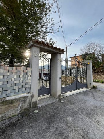 Appartamento in residenziale in Via Molara 107