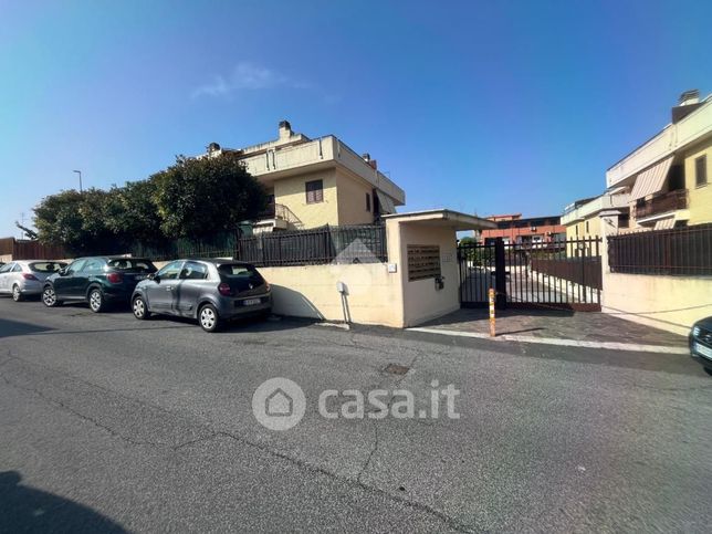 Box/posto auto in residenziale in 