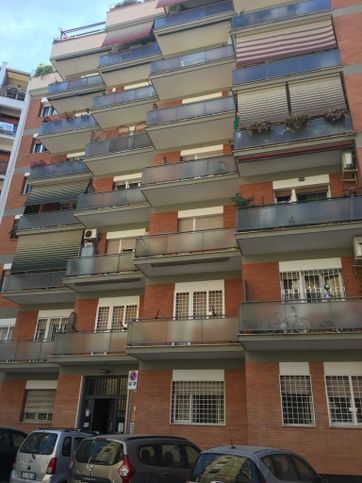 Appartamento in residenziale in Via Giuseppe de Leva