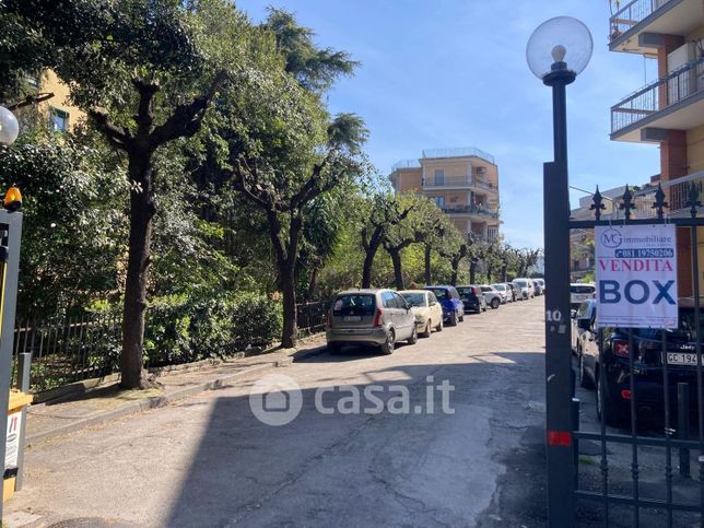 Box/posto auto in residenziale in Via Giuseppe Marotta 10