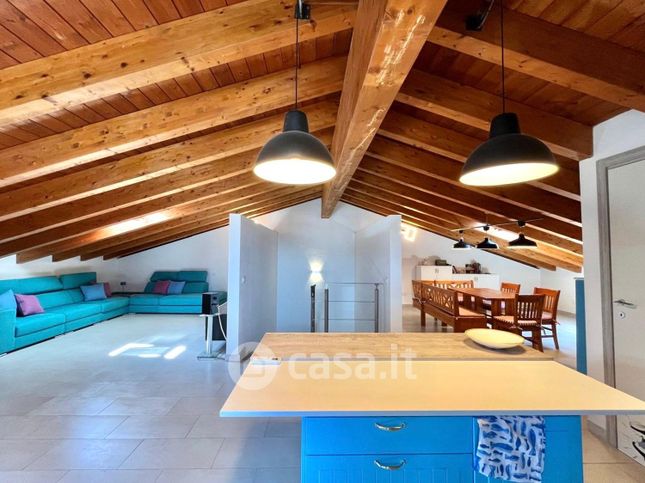 Casa indipendente in residenziale in Via Amilcare Ponchielli