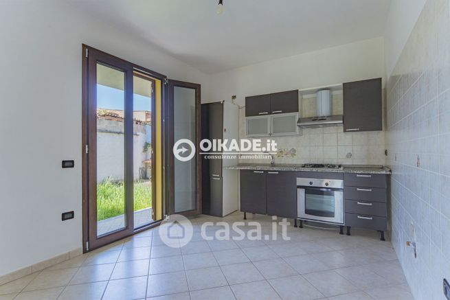 Villa in residenziale in Via Coghinas 13