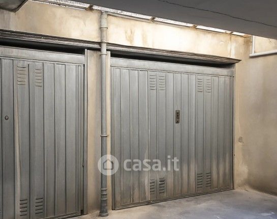 Box/posto auto in residenziale in Via per Monza