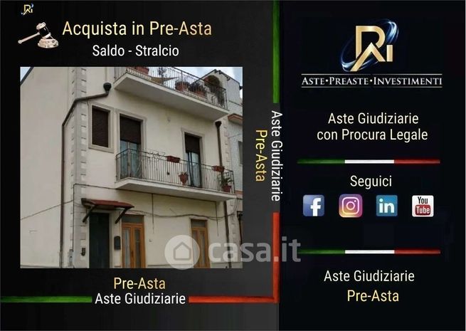 Appartamento in residenziale in Via Fratelli Bandiera 29