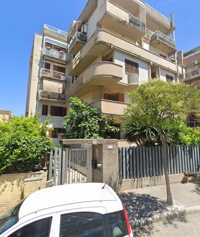 Appartamento in residenziale in Via Traunreut 7