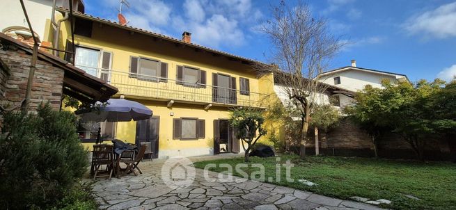 Casa indipendente in residenziale in Via Garibaldi