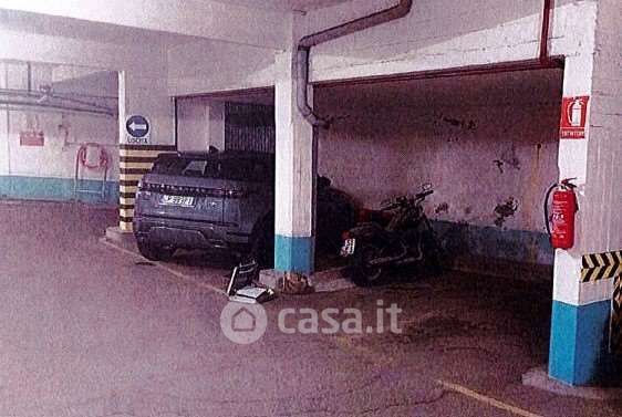 Garage/posto auto in residenziale in Via Migliaro 64