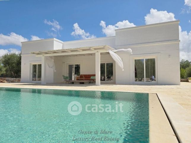 Villa in residenziale in Contrada Badessa