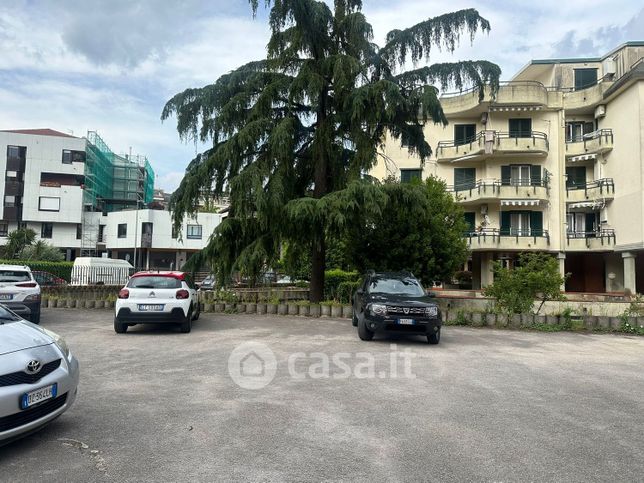 Box/posto auto in residenziale in Via Salvatore Pescatori