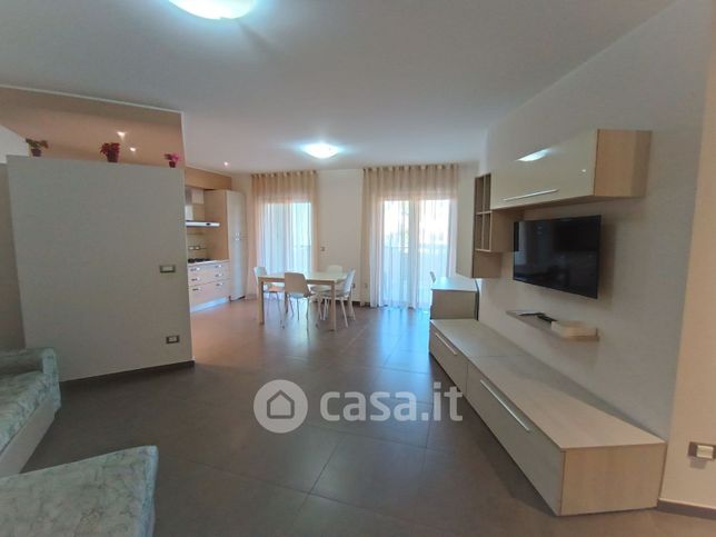 Appartamento in residenziale in Via del Mare