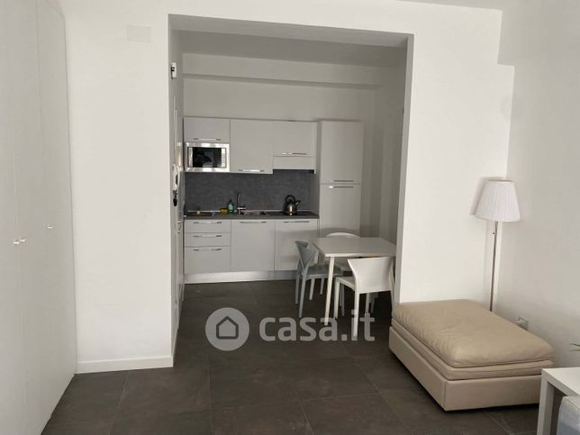 Appartamento in residenziale in Via Francesco Crispi 59