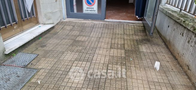 Capannone in commerciale in Via Calatafimi 7