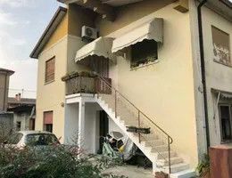 Appartamento in residenziale in Via Trento