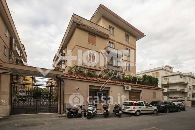 Appartamento in residenziale in Via Maddalena Raineri 27