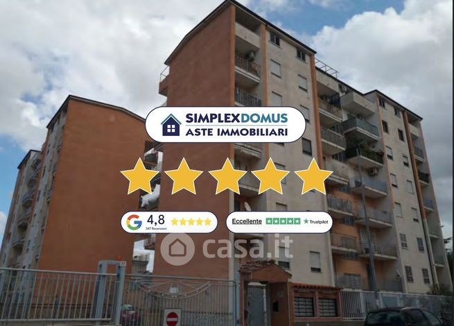 Appartamento in residenziale in Via Firenze
