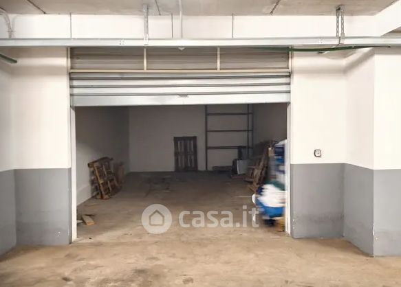 Box/posto auto in residenziale in Viale della Regione Siciliana Nord Ovest