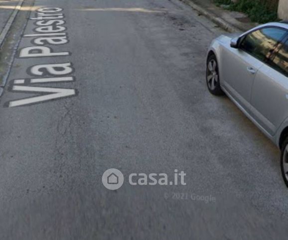Box/posto auto in residenziale in Via Palestro
