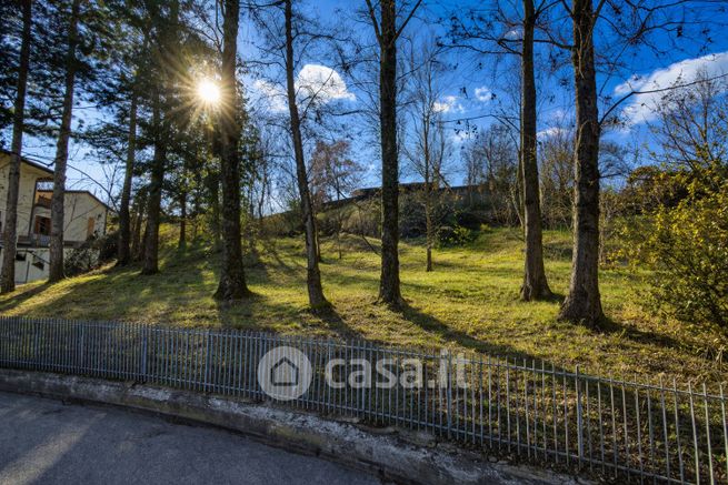 Terreno edificabile in residenziale in Via Cesare Pavese