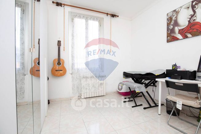 Appartamento in residenziale in Salita alla Chiesa di Montesignano 4 R