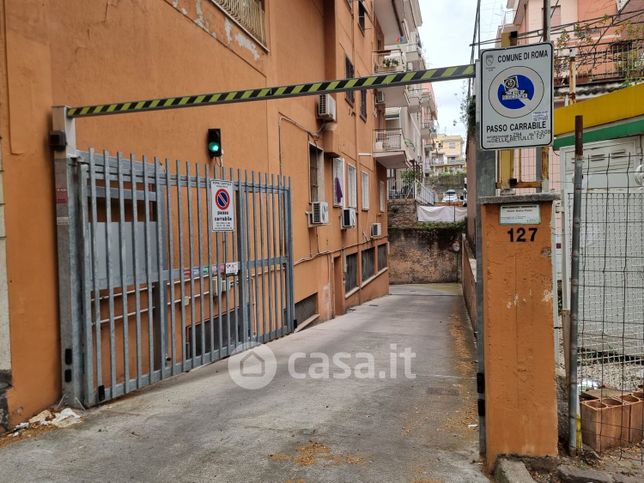 Box/posto auto in residenziale in Via delle Betulle 127
